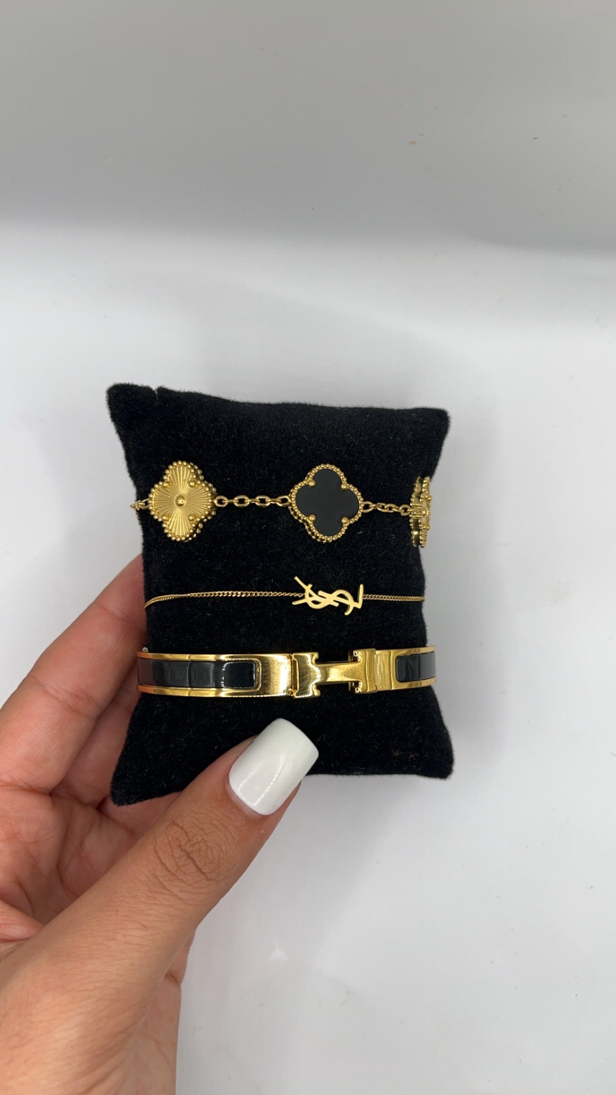 Aesthetica Ensemble Ysl Noir